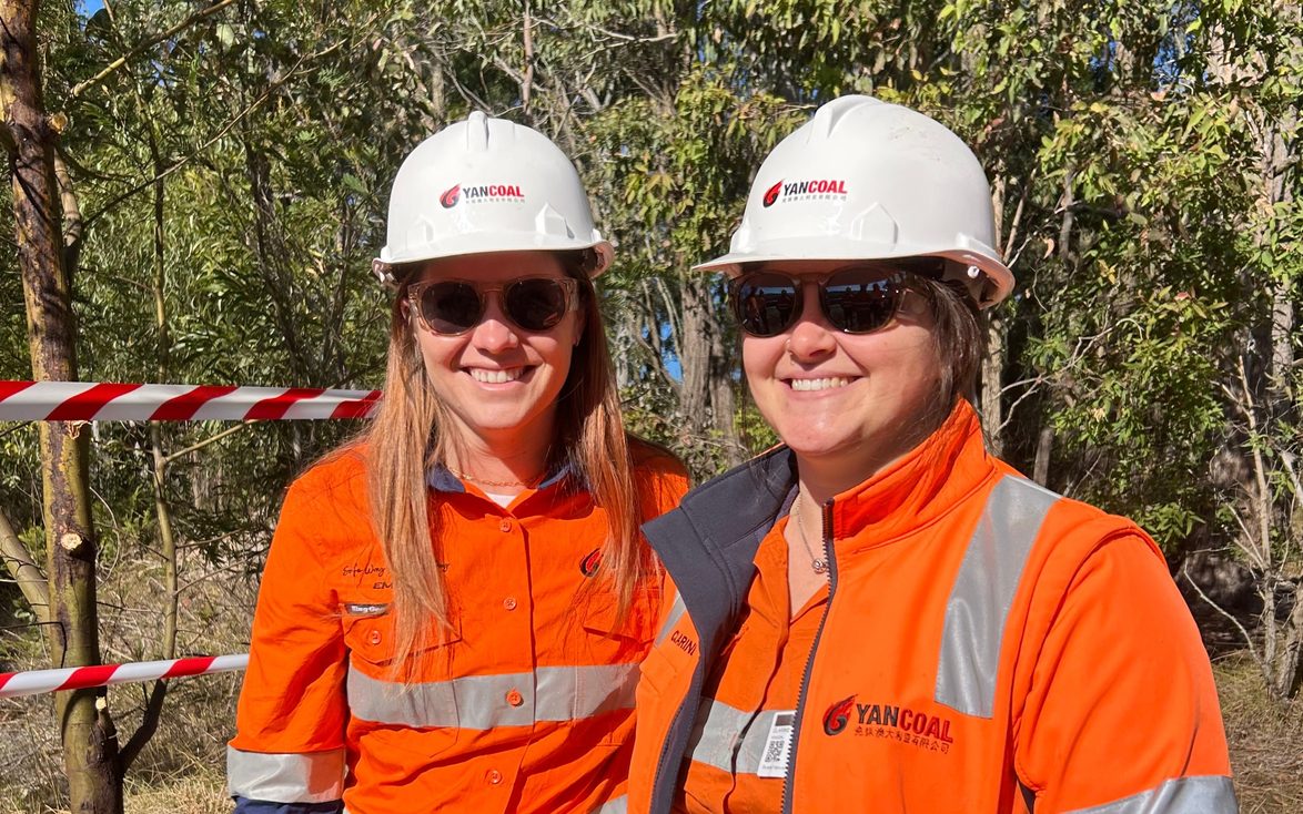 Yancoal — apprentices on the tools