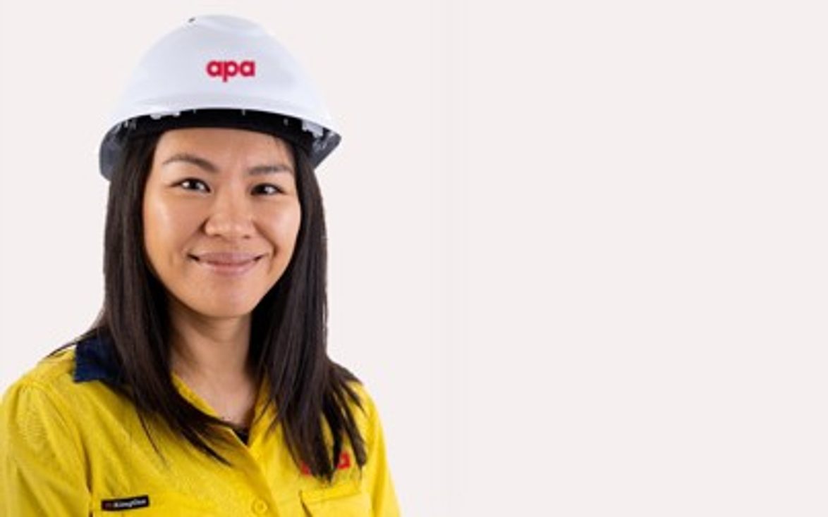 APA Group — apprentices on the tools